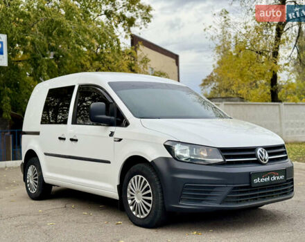 Білий Фольксваген Кадді, об'ємом двигуна 1.97 л та пробігом 205 тис. км за 9999 $, фото 1 на Automoto.ua