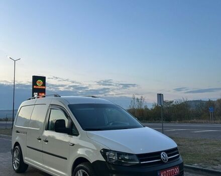 Белый Фольксваген Кадди, объемом двигателя 1.97 л и пробегом 324 тыс. км за 11100 $, фото 1 на Automoto.ua