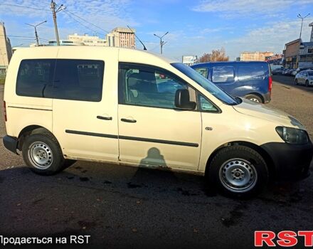 Бежевий Фольксваген Кадді, об'ємом двигуна 2 л та пробігом 252 тис. км за 9000 $, фото 4 на Automoto.ua