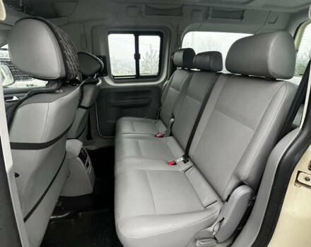 Бежевий Фольксваген Кадді, об'ємом двигуна 1.9 л та пробігом 350 тис. км за 9200 $, фото 28 на Automoto.ua