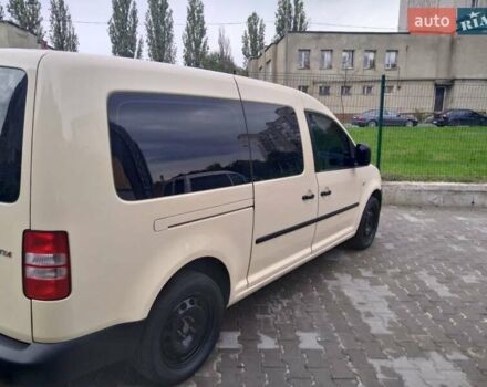 Бежевый Фольксваген Кадди, объемом двигателя 2 л и пробегом 252 тыс. км за 9300 $, фото 3 на Automoto.ua