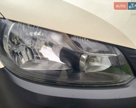 Бежевый Фольксваген Кадди, объемом двигателя 2 л и пробегом 252 тыс. км за 9300 $, фото 22 на Automoto.ua