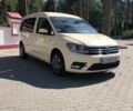 Бежевий Фольксваген Кадді, об'ємом двигуна 2 л та пробігом 300 тис. км за 14000 $, фото 1 на Automoto.ua