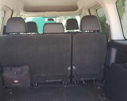 Бежевий Фольксваген Кадді, об'ємом двигуна 1.97 л та пробігом 300 тис. км за 14300 $, фото 2 на Automoto.ua