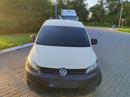 Бежевый Фольксваген Кадди, объемом двигателя 1.6 л и пробегом 350 тыс. км за 11000 $, фото 1 на Automoto.ua