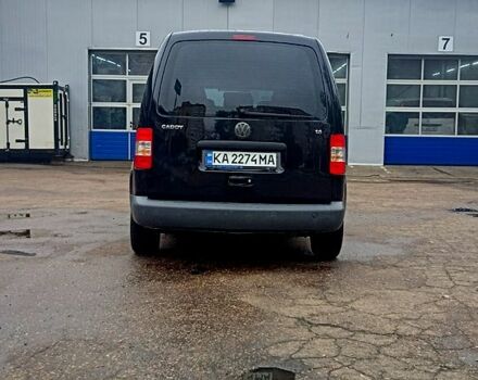 Черный Фольксваген Кадди, объемом двигателя 1.6 л и пробегом 70 тыс. км за 7000 $, фото 3 на Automoto.ua
