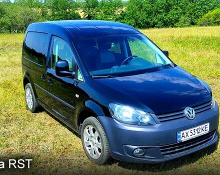 Черный Фольксваген Кадди, объемом двигателя 1.6 л и пробегом 275 тыс. км за 9200 $, фото 5 на Automoto.ua