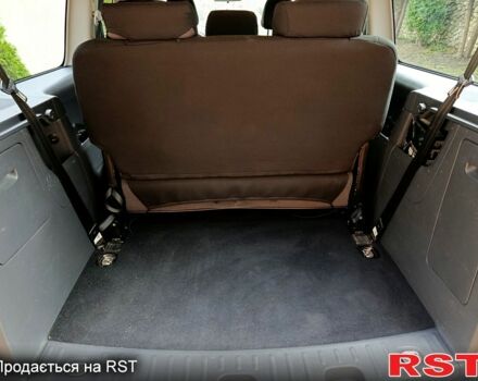 Черный Фольксваген Кадди, объемом двигателя 1.6 л и пробегом 172 тыс. км за 10500 $, фото 10 на Automoto.ua