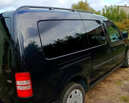 Черный Фольксваген Кадди, объемом двигателя 1.6 л и пробегом 172 тыс. км за 10500 $, фото 11 на Automoto.ua