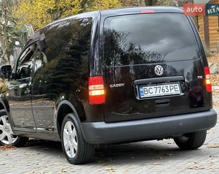 Черный Фольксваген Кадди, объемом двигателя 1.2 л и пробегом 236 тыс. км за 5950 $, фото 48 на Automoto.ua
