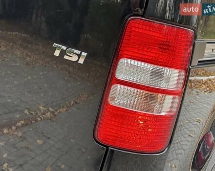 Черный Фольксваген Кадди, объемом двигателя 1.2 л и пробегом 236 тыс. км за 5950 $, фото 28 на Automoto.ua