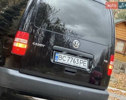 Черный Фольксваген Кадди, объемом двигателя 1.2 л и пробегом 236 тыс. км за 5950 $, фото 49 на Automoto.ua