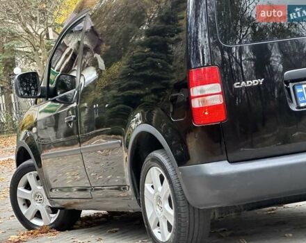 Черный Фольксваген Кадди, объемом двигателя 1.2 л и пробегом 236 тыс. км за 5950 $, фото 46 на Automoto.ua