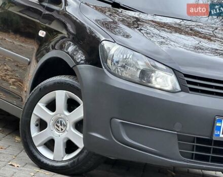 Черный Фольксваген Кадди, объемом двигателя 1.2 л и пробегом 236 тыс. км за 5950 $, фото 43 на Automoto.ua