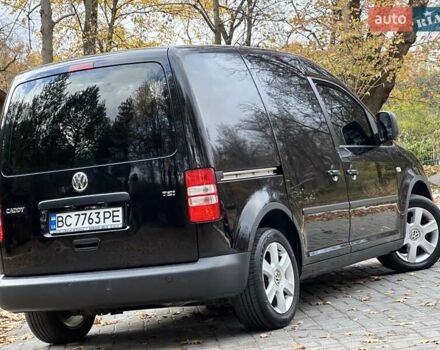 Черный Фольксваген Кадди, объемом двигателя 1.2 л и пробегом 236 тыс. км за 5950 $, фото 20 на Automoto.ua