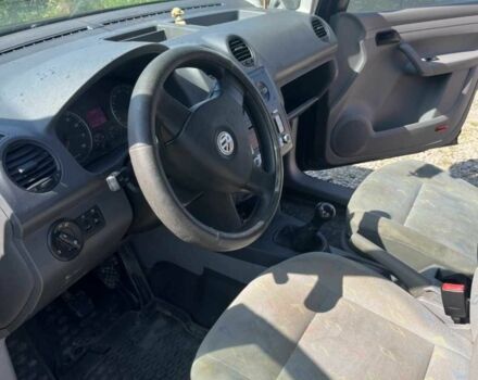 Чорний Фольксваген Кадді, об'ємом двигуна 2 л та пробігом 291 тис. км за 4200 $, фото 2 на Automoto.ua