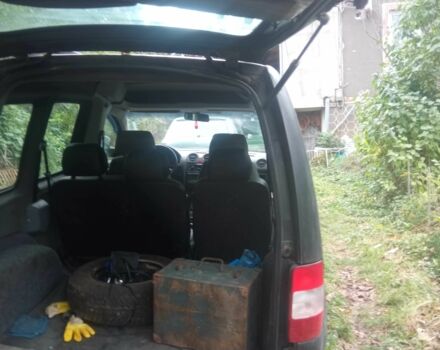 Чорний Фольксваген Кадді, об'ємом двигуна 1.4 л та пробігом 250 тис. км за 3650 $, фото 7 на Automoto.ua
