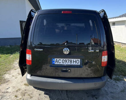 Черный Фольксваген Кадди, объемом двигателя 1.6 л и пробегом 254 тыс. км за 6500 $, фото 1 на Automoto.ua