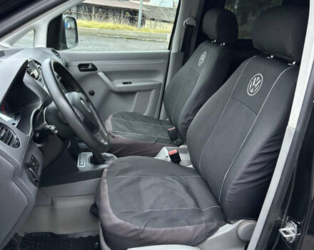 Черный Фольксваген Кадди, объемом двигателя 1.9 л и пробегом 285 тыс. км за 5900 $, фото 23 на Automoto.ua