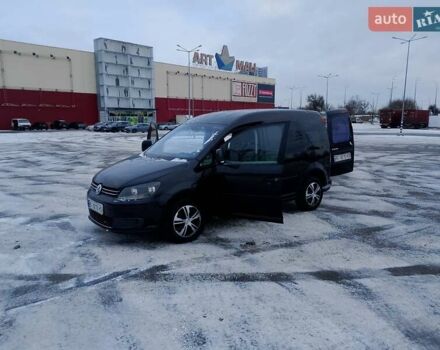 Черный Фольксваген Кадди, объемом двигателя 1.9 л и пробегом 350 тыс. км за 5999 $, фото 8 на Automoto.ua