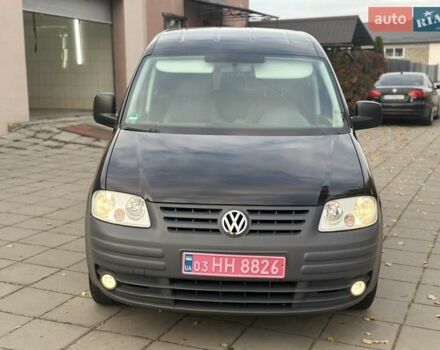 Черный Фольксваген Кадди, объемом двигателя 1.6 л и пробегом 236 тыс. км за 6850 $, фото 8 на Automoto.ua