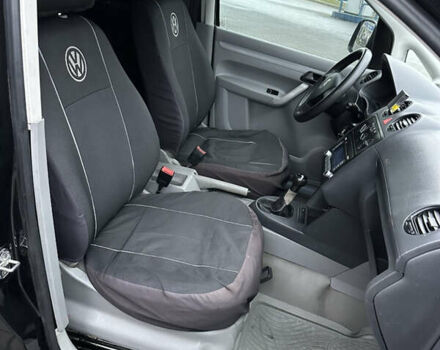 Черный Фольксваген Кадди, объемом двигателя 1.9 л и пробегом 285 тыс. км за 5900 $, фото 25 на Automoto.ua