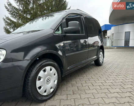 Черный Фольксваген Кадди, объемом двигателя 1.9 л и пробегом 285 тыс. км за 5900 $, фото 14 на Automoto.ua