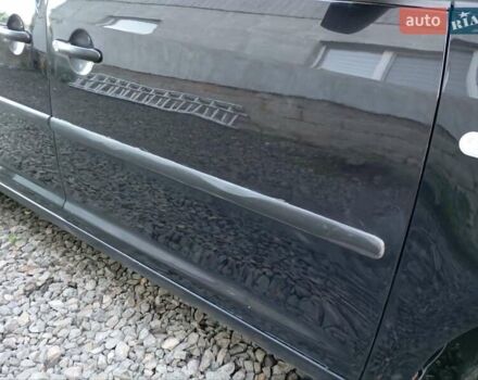 Черный Фольксваген Кадди, объемом двигателя 2 л и пробегом 438 тыс. км за 5500 $, фото 14 на Automoto.ua