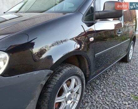 Черный Фольксваген Кадди, объемом двигателя 2 л и пробегом 438 тыс. км за 5500 $, фото 10 на Automoto.ua