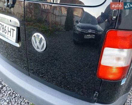 Черный Фольксваген Кадди, объемом двигателя 2 л и пробегом 438 тыс. км за 5500 $, фото 17 на Automoto.ua