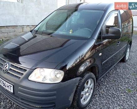 Черный Фольксваген Кадди, объемом двигателя 2 л и пробегом 438 тыс. км за 5500 $, фото 2 на Automoto.ua