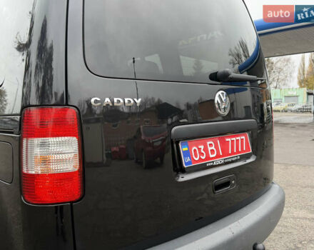 Черный Фольксваген Кадди, объемом двигателя 1.6 л и пробегом 233 тыс. км за 7650 $, фото 31 на Automoto.ua