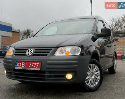 Черный Фольксваген Кадди, объемом двигателя 1.6 л и пробегом 233 тыс. км за 7650 $, фото 1 на Automoto.ua
