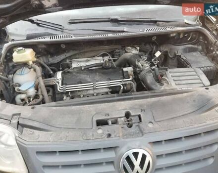 Чорний Фольксваген Кадді, об'ємом двигуна 2 л та пробігом 300 тис. км за 6300 $, фото 4 на Automoto.ua