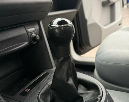 Черный Фольксваген Кадди, объемом двигателя 1.6 л и пробегом 233 тыс. км за 7650 $, фото 60 на Automoto.ua