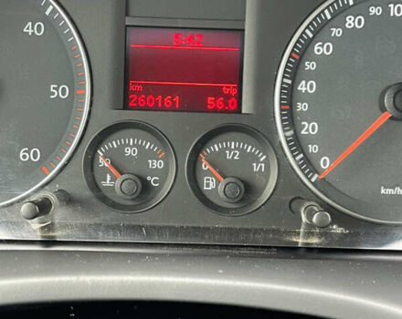 Черный Фольксваген Кадди, объемом двигателя 1.9 л и пробегом 260 тыс. км за 9100 $, фото 12 на Automoto.ua