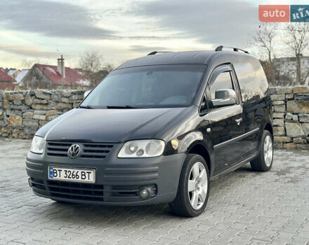 Черный Фольксваген Кадди, объемом двигателя 1.9 л и пробегом 330 тыс. км за 7200 $, фото 6 на Automoto.ua