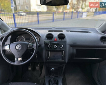 Фольксваген Кадди 2009 в Калуше на Automoto.ua Черный Фольксваген Кадди, объемом двигателя 1.9 л и пробегом 320 тыс. км за 7400 $, фото 8 на Automoto.ua