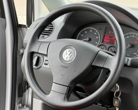 Фольксваген Кадди 2009 в Житомире на Automoto.ua Черный Фольксваген Кадди, объемом двигателя 1.6 л и пробегом 139 тыс. км за 9299 $, фото 9 на Automoto.ua