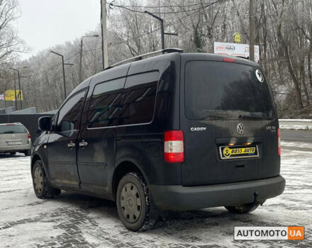 Черный Фольксваген Кадди, объемом двигателя 1.9 л и пробегом 240 тыс. км за 8000 $, фото 3 на Automoto.ua