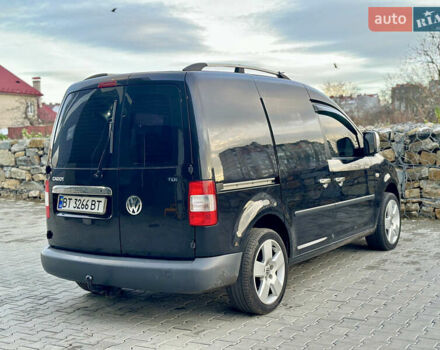Черный Фольксваген Кадди, объемом двигателя 1.9 л и пробегом 330 тыс. км за 7200 $, фото 2 на Automoto.ua