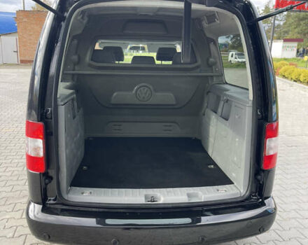 Черный Фольксваген Кадди, объемом двигателя 1.9 л и пробегом 260 тыс. км за 9100 $, фото 6 на Automoto.ua