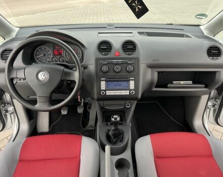 Фольксваген Кадди 2009 в Житомире на Automoto.ua Черный Фольксваген Кадди, объемом двигателя 1.6 л и пробегом 139 тыс. км за 9299 $, фото 6 на Automoto.ua