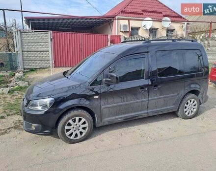 Черный Фольксваген Кадди, объемом двигателя 1.6 л и пробегом 217 тыс. км за 9999 $, фото 6 на Automoto.ua