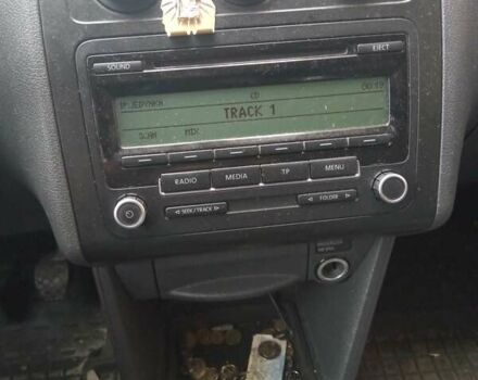 Черный Фольксваген Кадди, объемом двигателя 2 л и пробегом 195 тыс. км за 10500 $, фото 3 на Automoto.ua