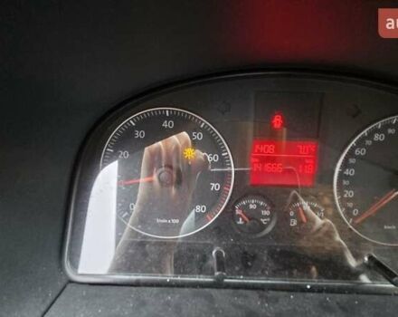 Чорний Фольксваген Кадді, об'ємом двигуна 1.4 л та пробігом 142 тис. км за 8000 $, фото 5 на Automoto.ua