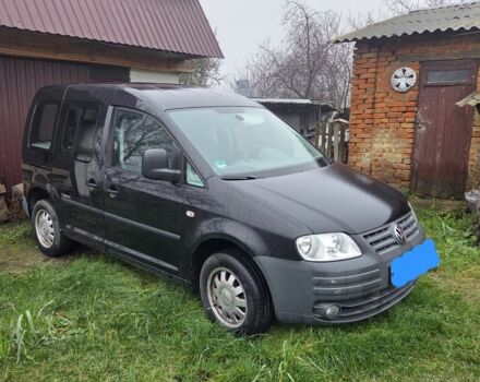 Черный Фольксваген Кадди, объемом двигателя 1.4 л и пробегом 142 тыс. км за 7999 $, фото 2 на Automoto.ua