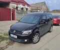 Черный Фольксваген Кадди, объемом двигателя 1.6 л и пробегом 217 тыс. км за 9999 $, фото 2 на Automoto.ua