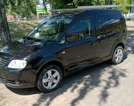 Черный Фольксваген Кадди, объемом двигателя 2 л и пробегом 195 тыс. км за 10500 $, фото 2 на Automoto.ua