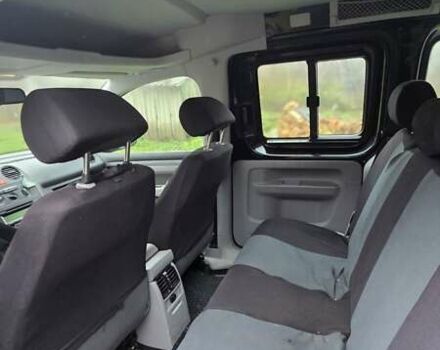 Чорний Фольксваген Кадді, об'ємом двигуна 1.4 л та пробігом 142 тис. км за 8000 $, фото 7 на Automoto.ua